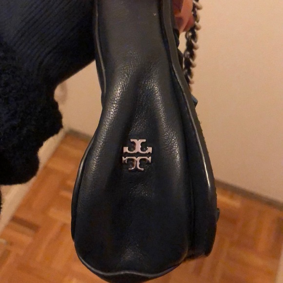 Tory Burch Blue Handbag! - Picture 5 of 7